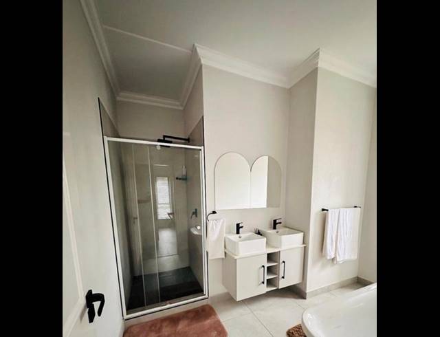 2 BEDROOM PROPERTY TO RENT IN BRYANSTON